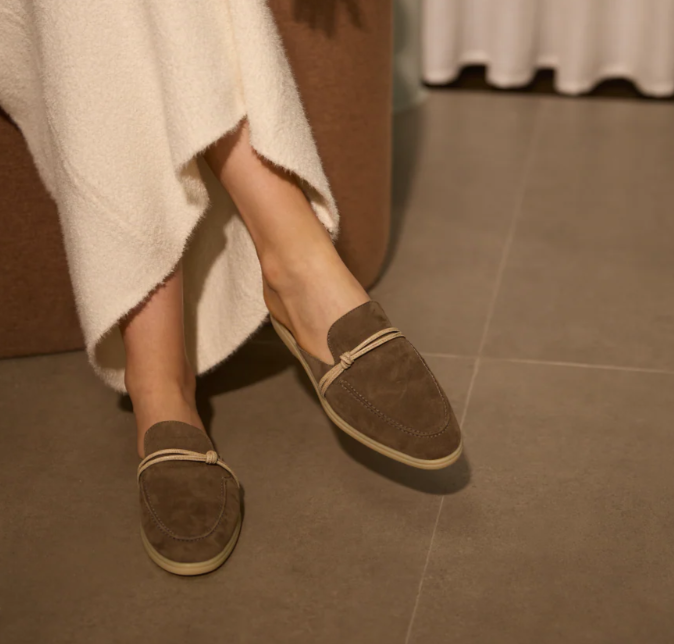 Loafers for Men Designer Luxur - огляд і ціна Flip Flop Leather Men